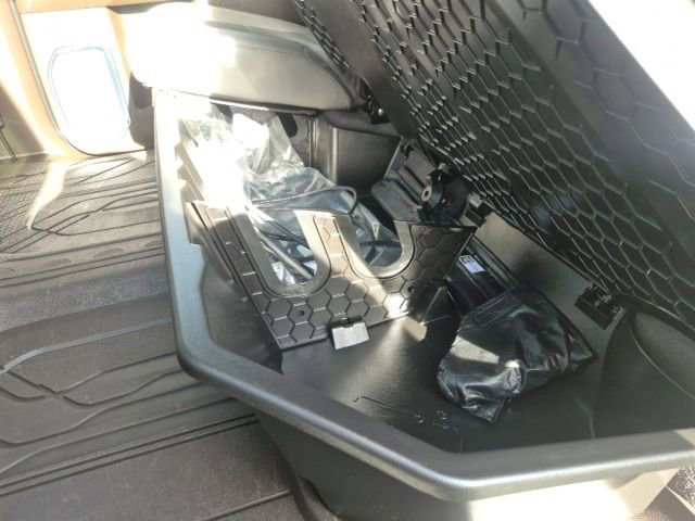 Used 2024 Chevrolet Silverado 2500 LTZ image 16