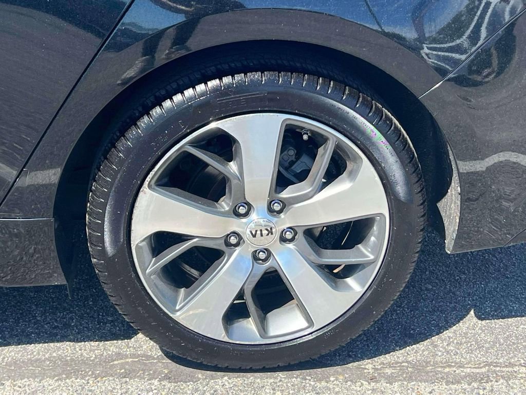 Used 2019 Kia Optima S FWD image 9