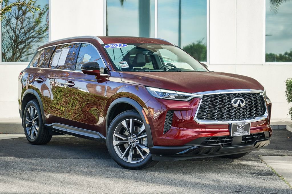 Certified 2023 INFINITI QX60 Luxe w/ Cargo Package