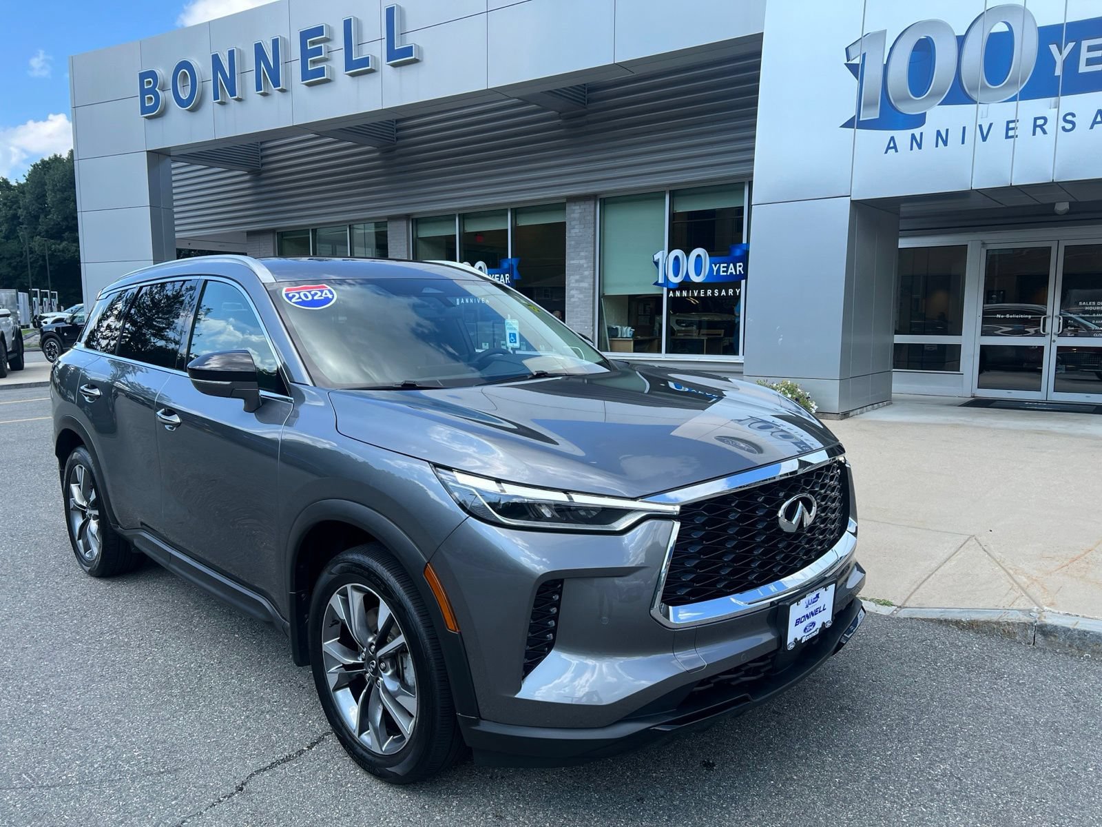 Used 2024 INFINITI QX60 Luxe w/ Vision Package