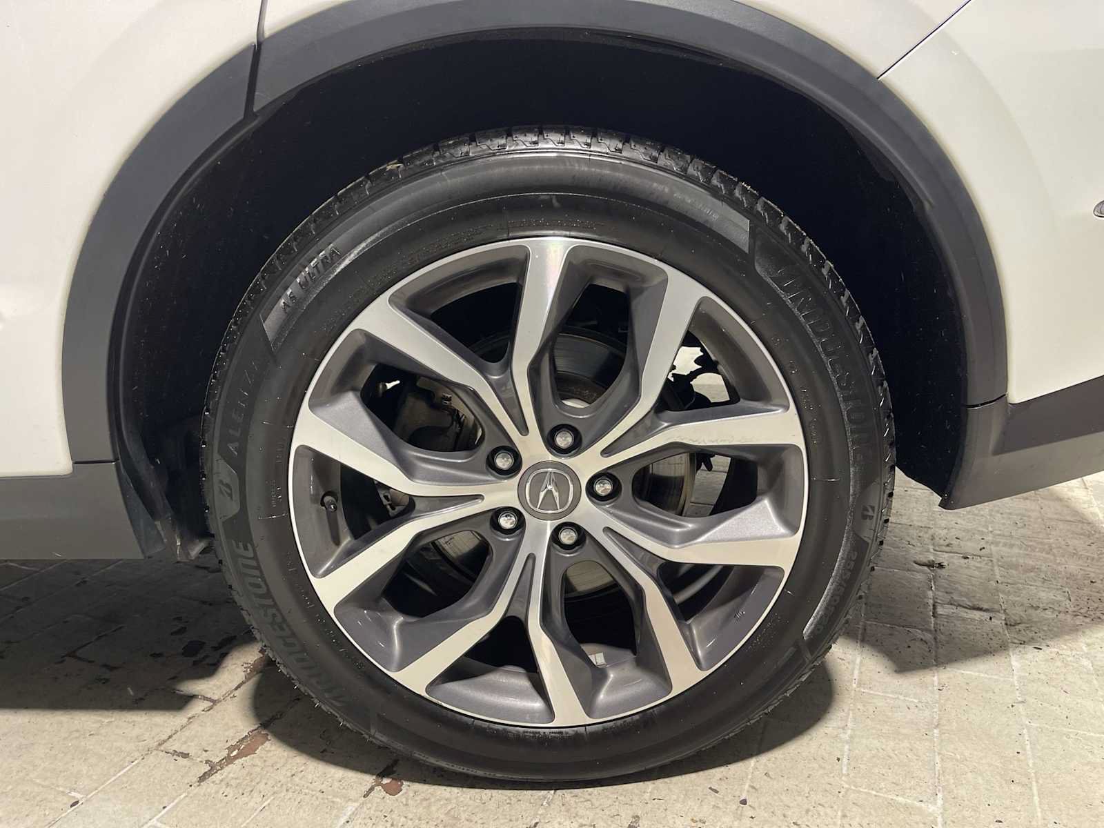 Certified 2022 Acura MDX w/ Technology Package AWD/4WD image 7