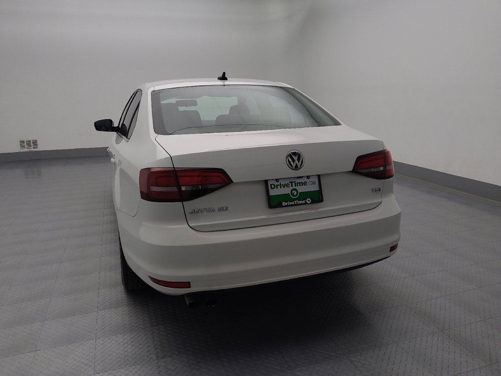Used 2018 Volkswagen Jetta SE image 6