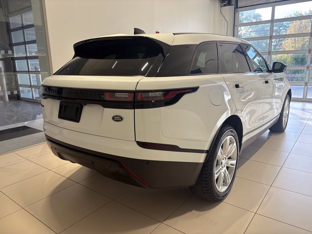 Used 2022 Land Rover Range Rover Velar S AWD/4WD image 4