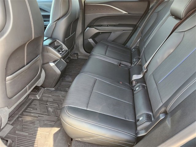 Used 2024 Cadillac Lyriq Luxury image 30