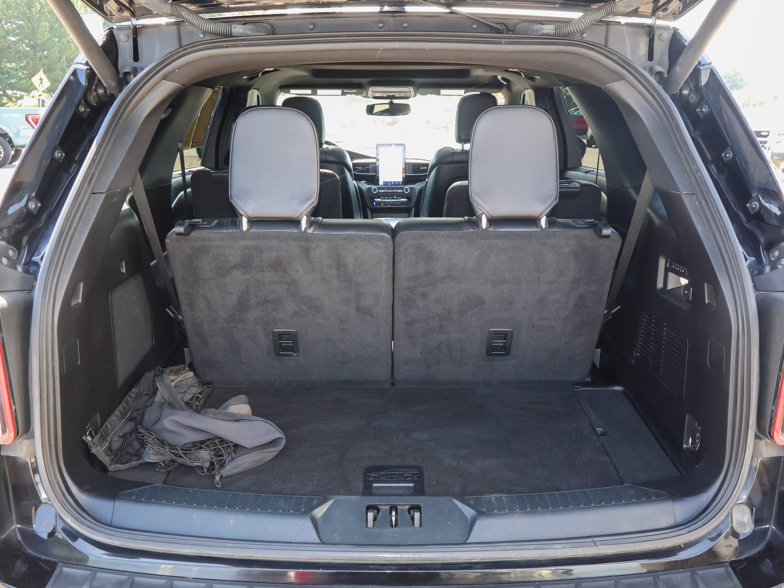 Used 2020 Ford Explorer ST w/ ST Street Pack AWD/4WD image 8
