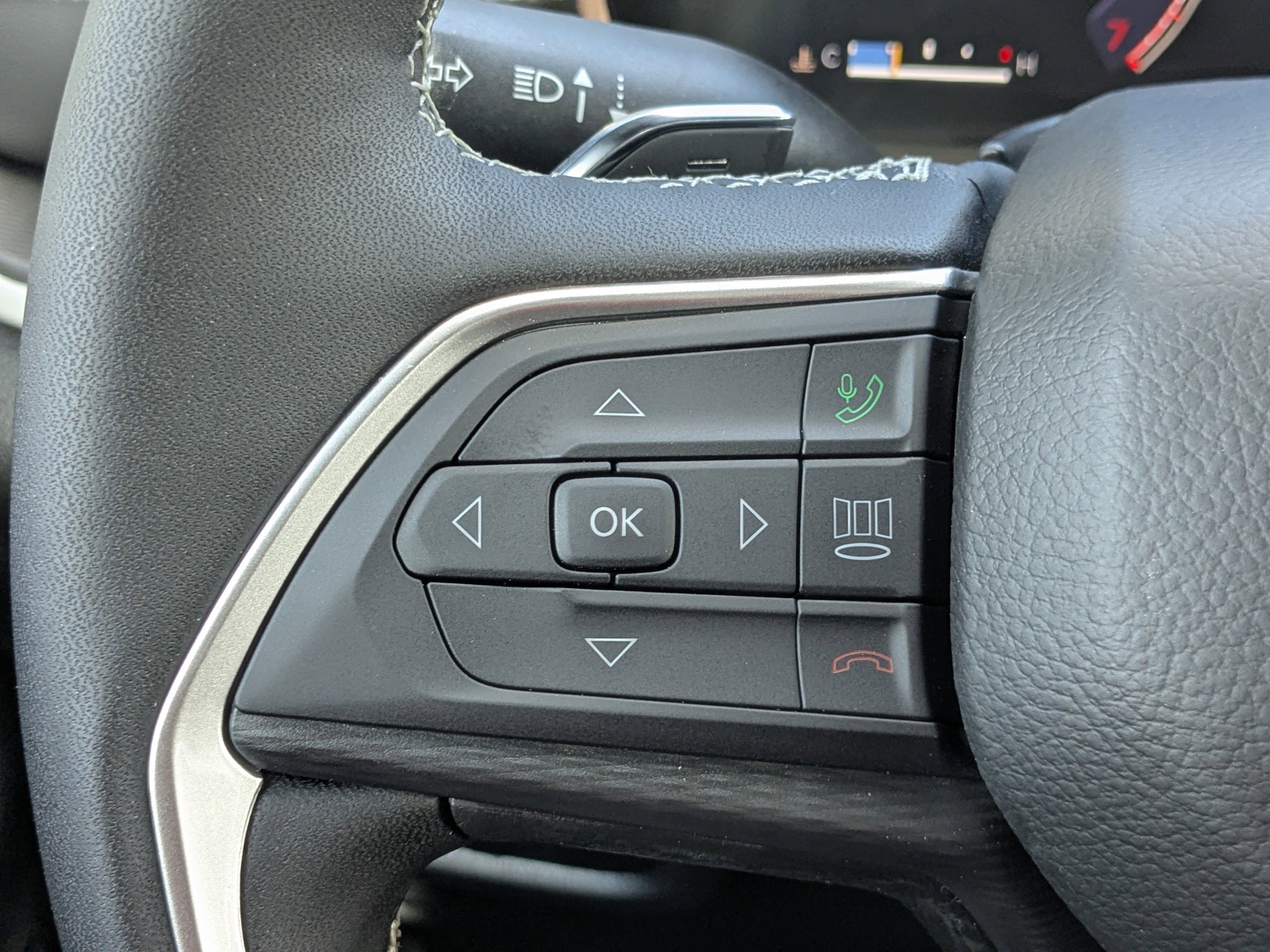 New 2026 Jeep Grand Cherokee 2WD image 24