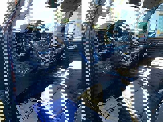 New 2026 GMC Sierra 2500 SLT w/ SLT Premium Package image 16