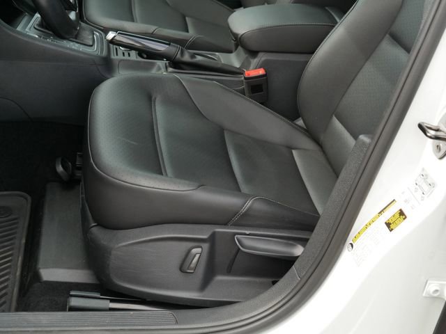 Used 2017 Volkswagen Golf Alltrack SEL image 14