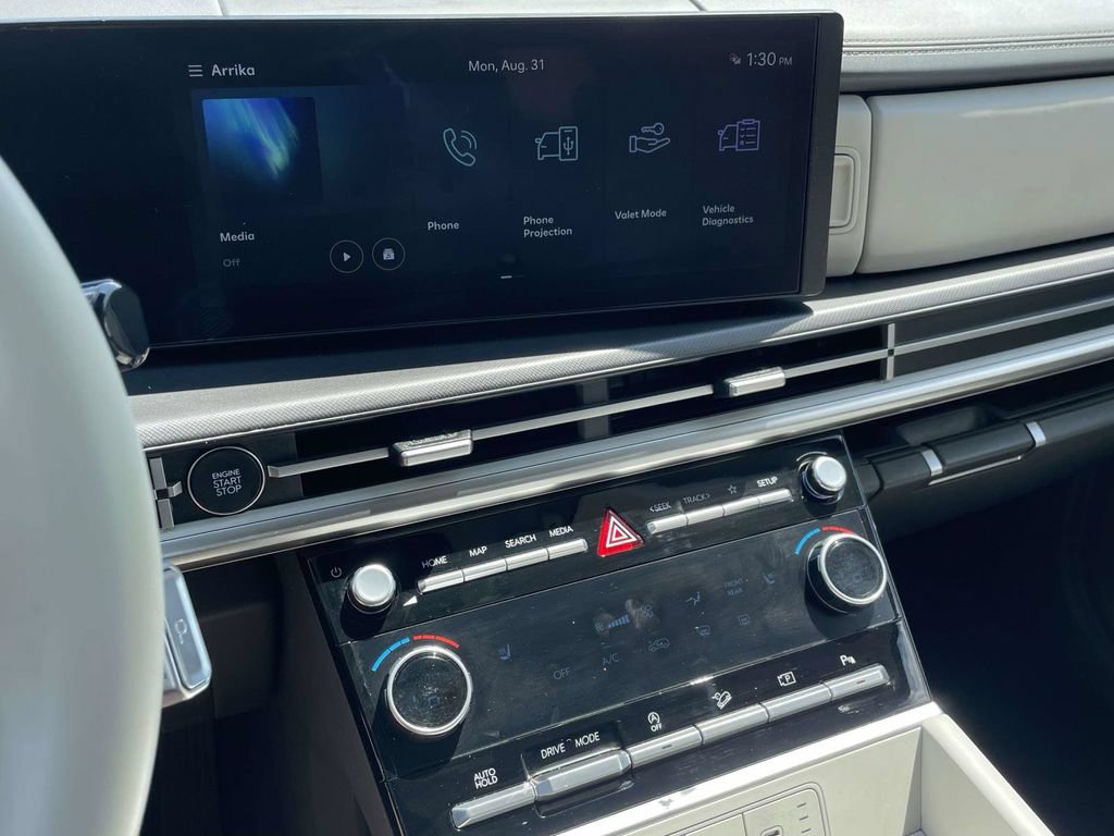 Certified 2025 Hyundai Santa Fe SEL FWD image 19