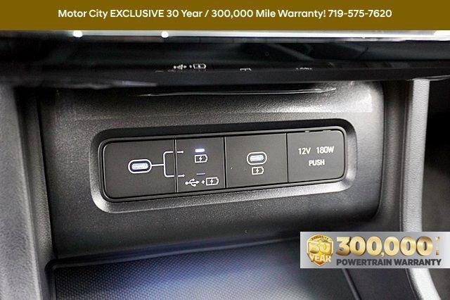 New 2025 Hyundai Tucson Limited image 27