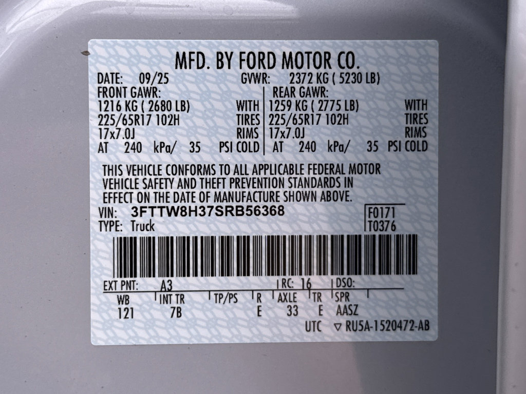 New 2025 Ford Maverick XLT image 30