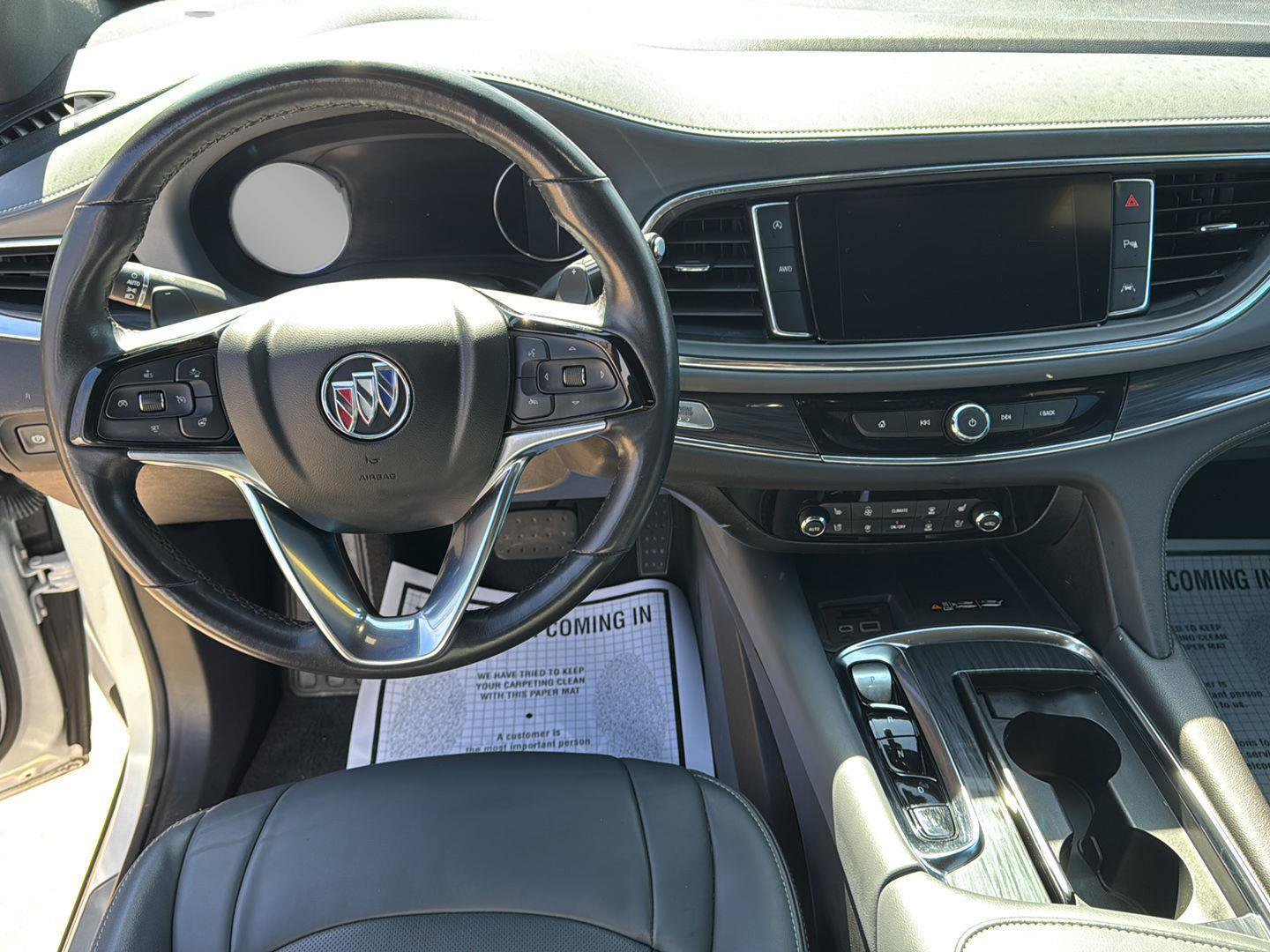 Used 2024 Buick Enclave Premium AWD/4WD image 10