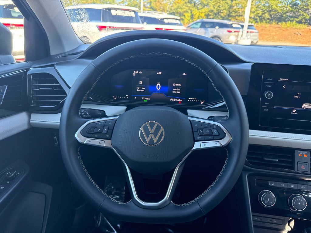 Used 2025 Volkswagen Taos S AWD/4WD image 17