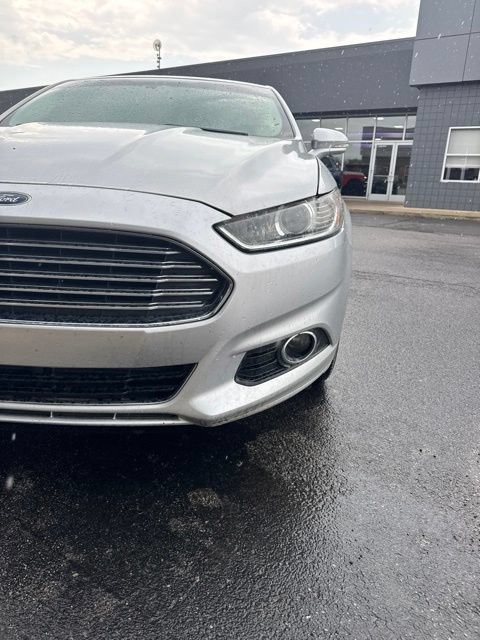 Used 2016 Ford Fusion Titanium FWD image 8