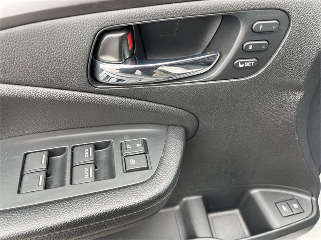 Used 2022 Honda Pilot Special Edition image 13