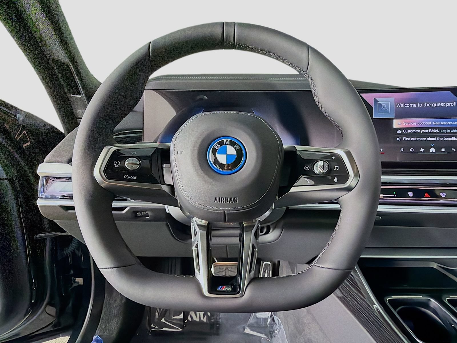 New 2026 BMW i7 xDrive60 w/ M Sport Package RWD image 11