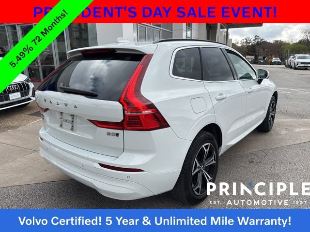 Certified 2022 Volvo XC60 B5 Momentum image 10