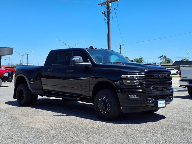 New 2026 RAM 3500 Laramie AWD/4WD image 23