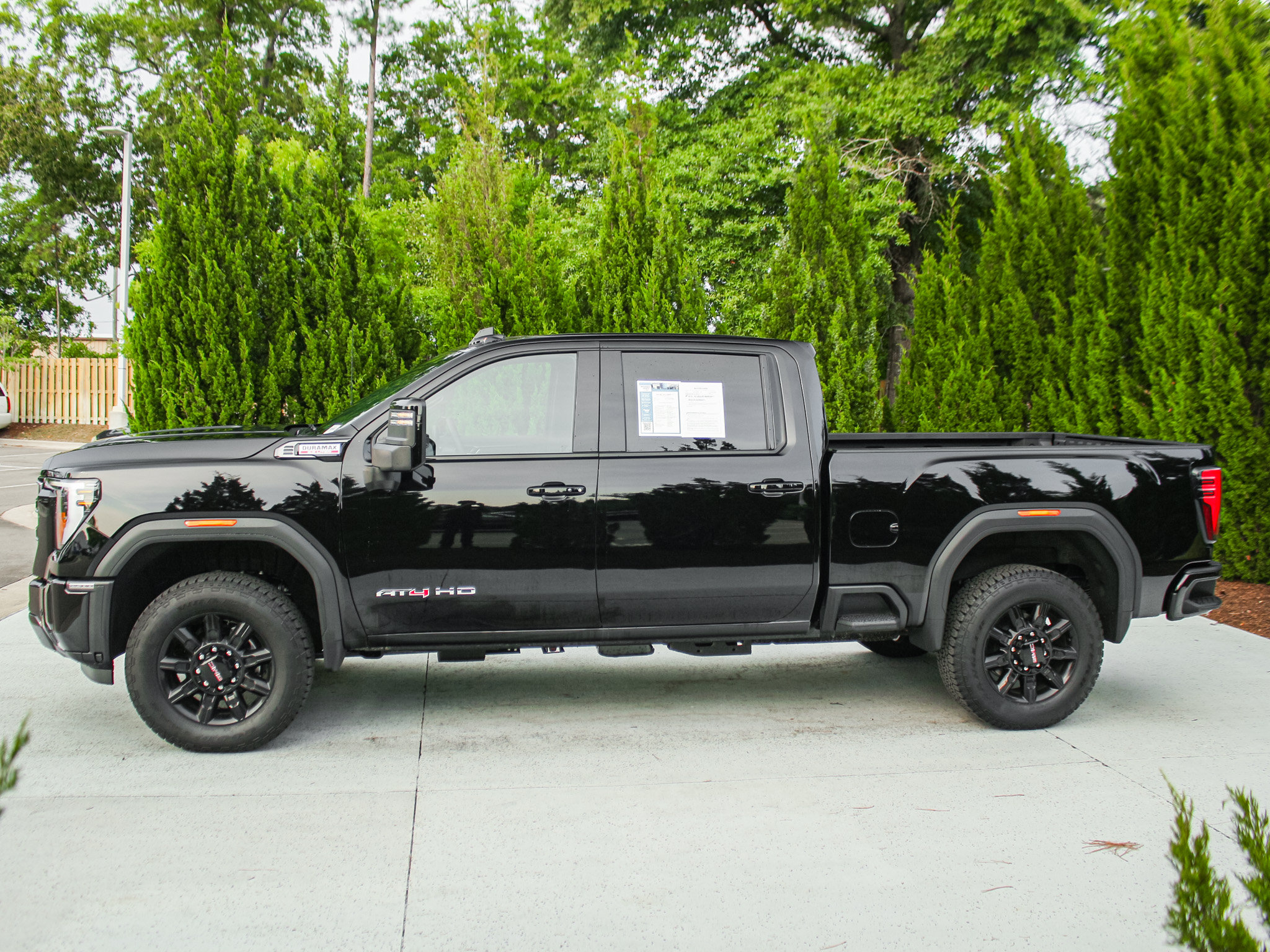 Used 2026 GMC Sierra 2500 AT4 AWD/4WD image 7