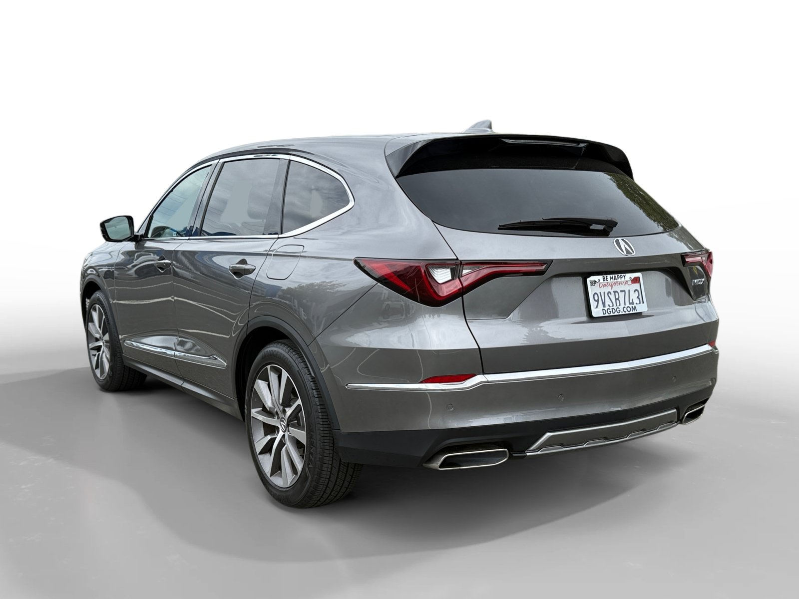 Used 2025 Acura MDX w/ Technology Package FWD image 3
