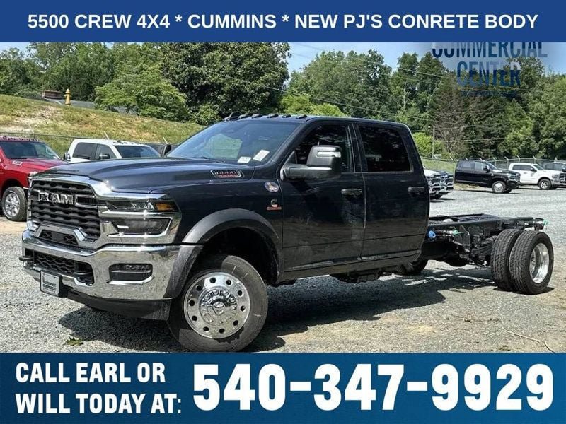 Used 2026 RAM 5500 Tradesman w/ Chrome Appearance Group AWD/4WD image 1