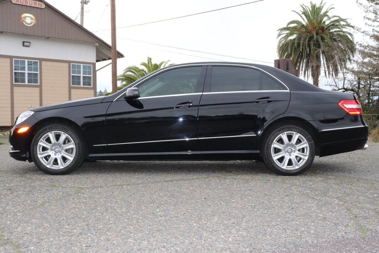 Used 2013 Mercedes-Benz E 350 Sedan image 5