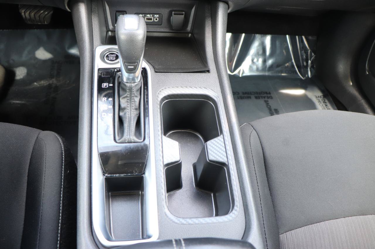 Used 2024 Nissan Sentra SV FWD image 33