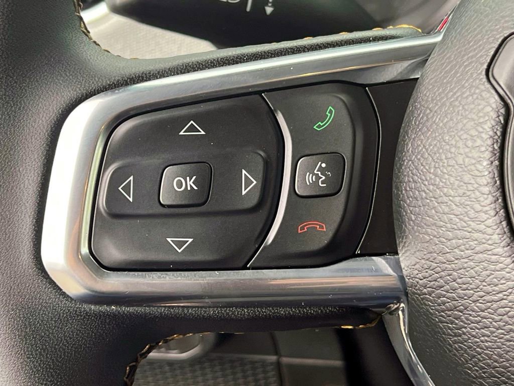 Certified 2025 Jeep Wrangler Sahara image 19