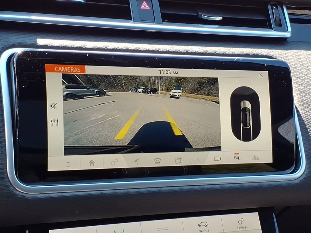 Used 2020 Land Rover Range Rover Velar R-Dynamic S image 27