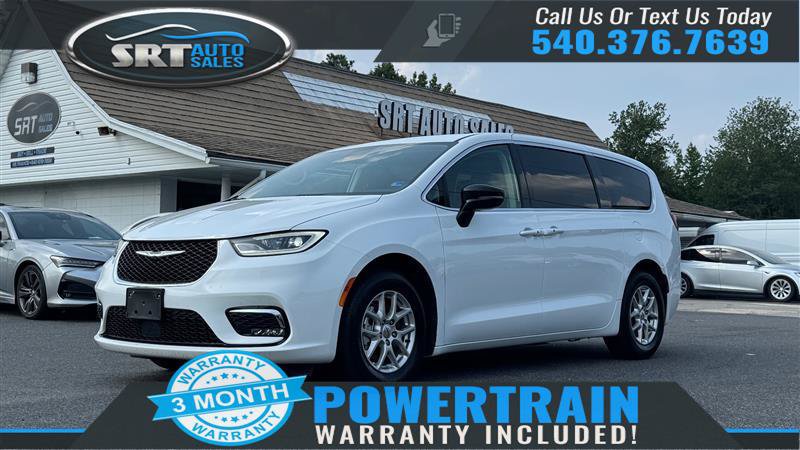 Used 2024 Chrysler Pacifica Touring-L FWD image 1