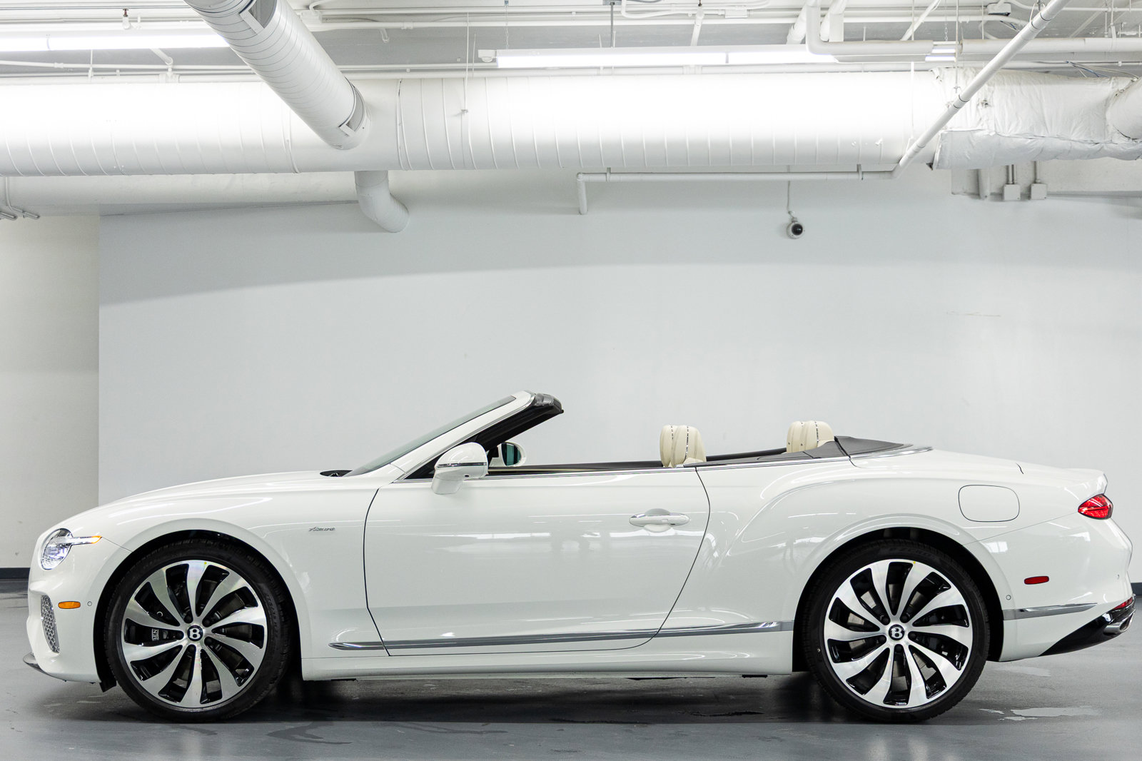 New 2026 Bentley Continental GT Azure AWD/4WD image 2