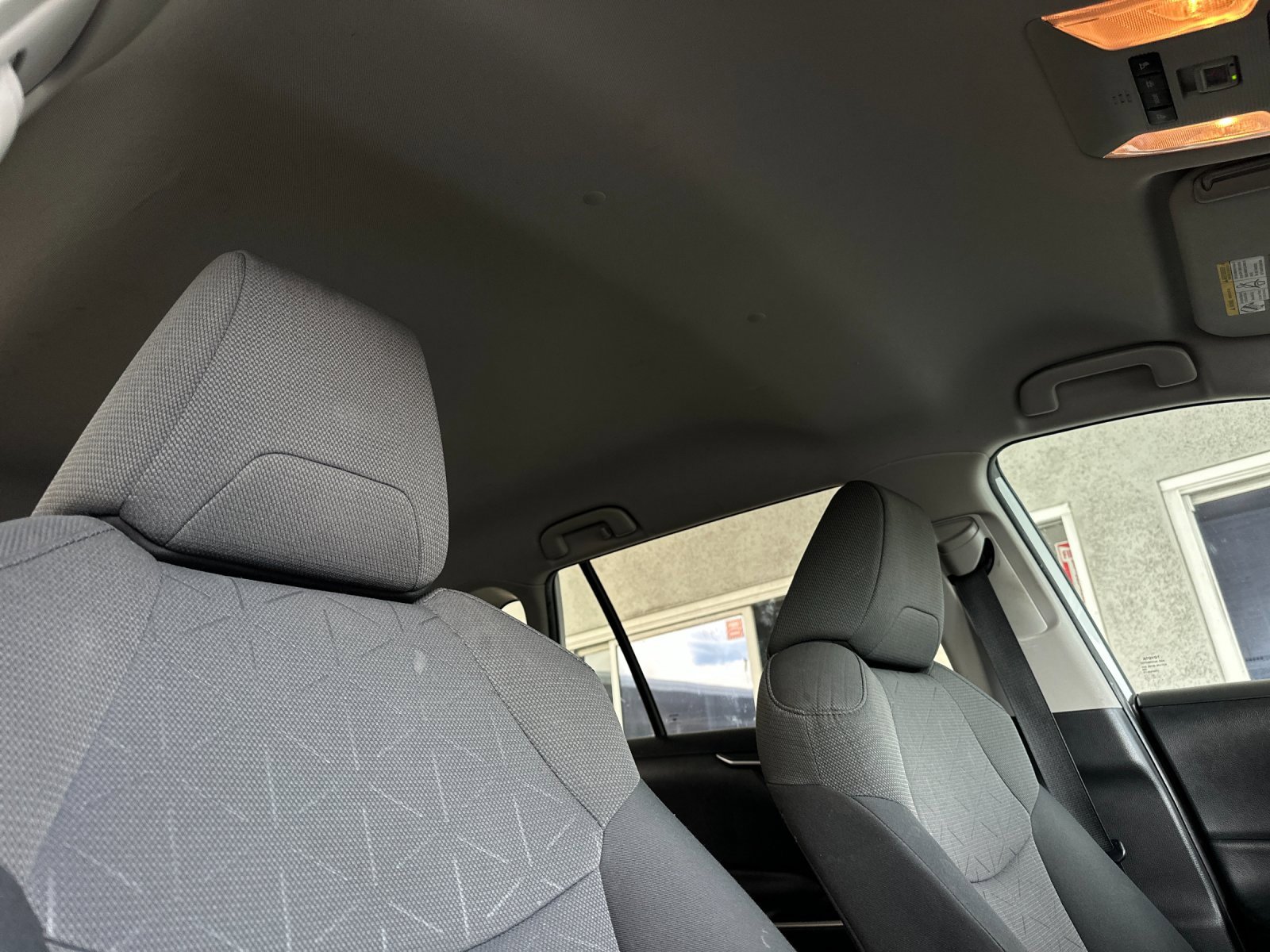 Used 2021 Toyota RAV4 XLE image 26