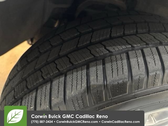 Certified 2016 GMC Yukon SLT w/ Open Road Package AWD/4WD image 42