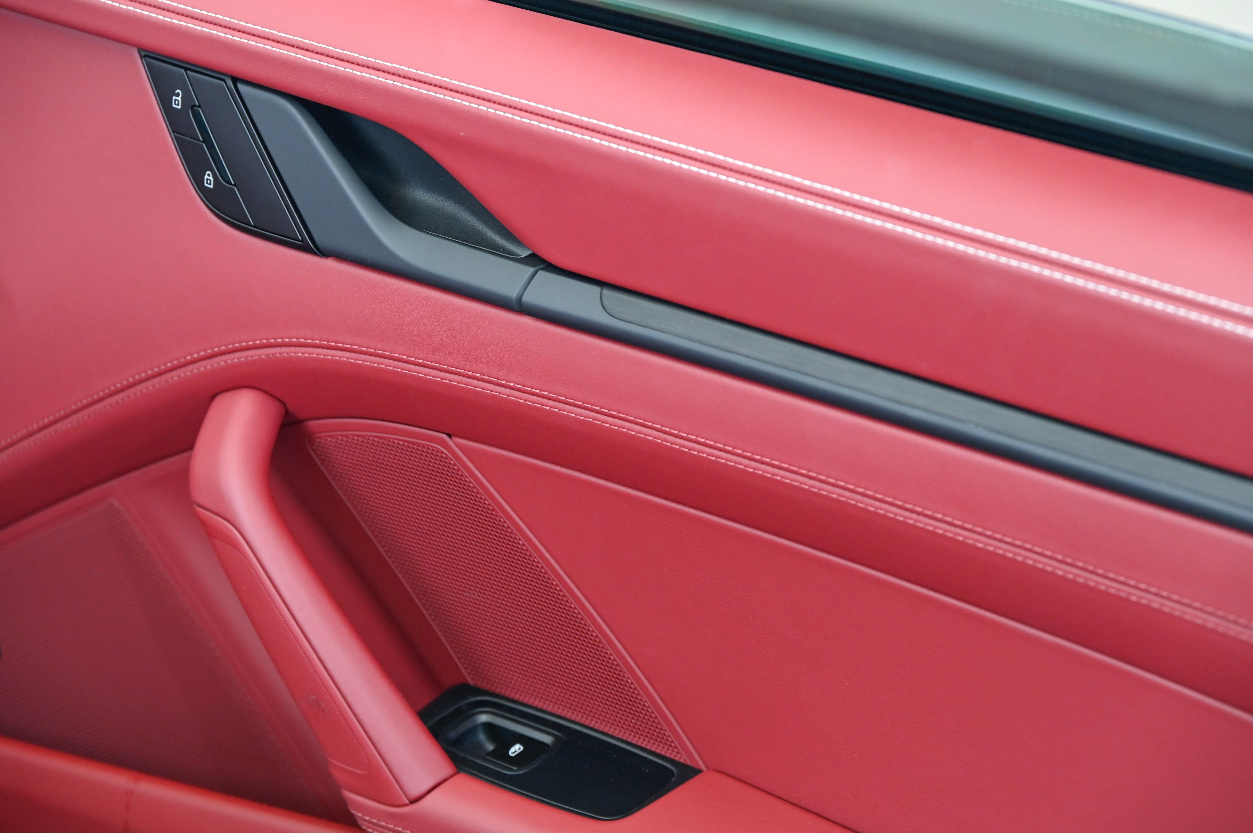 Used 2026 Porsche 911 Carrera GTS image 20