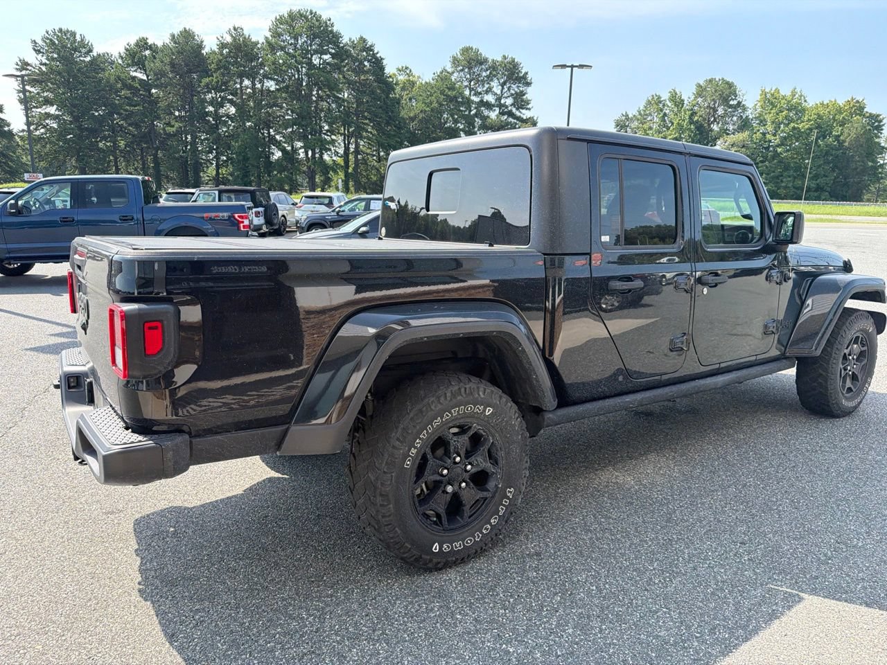 Used 2022 Jeep Gladiator Sport AWD/4WD image 10