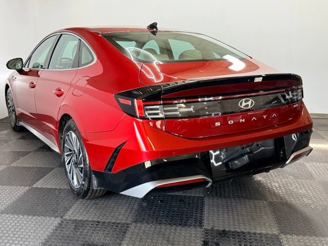 Used 2025 Hyundai Sonata SEL FWD image 8