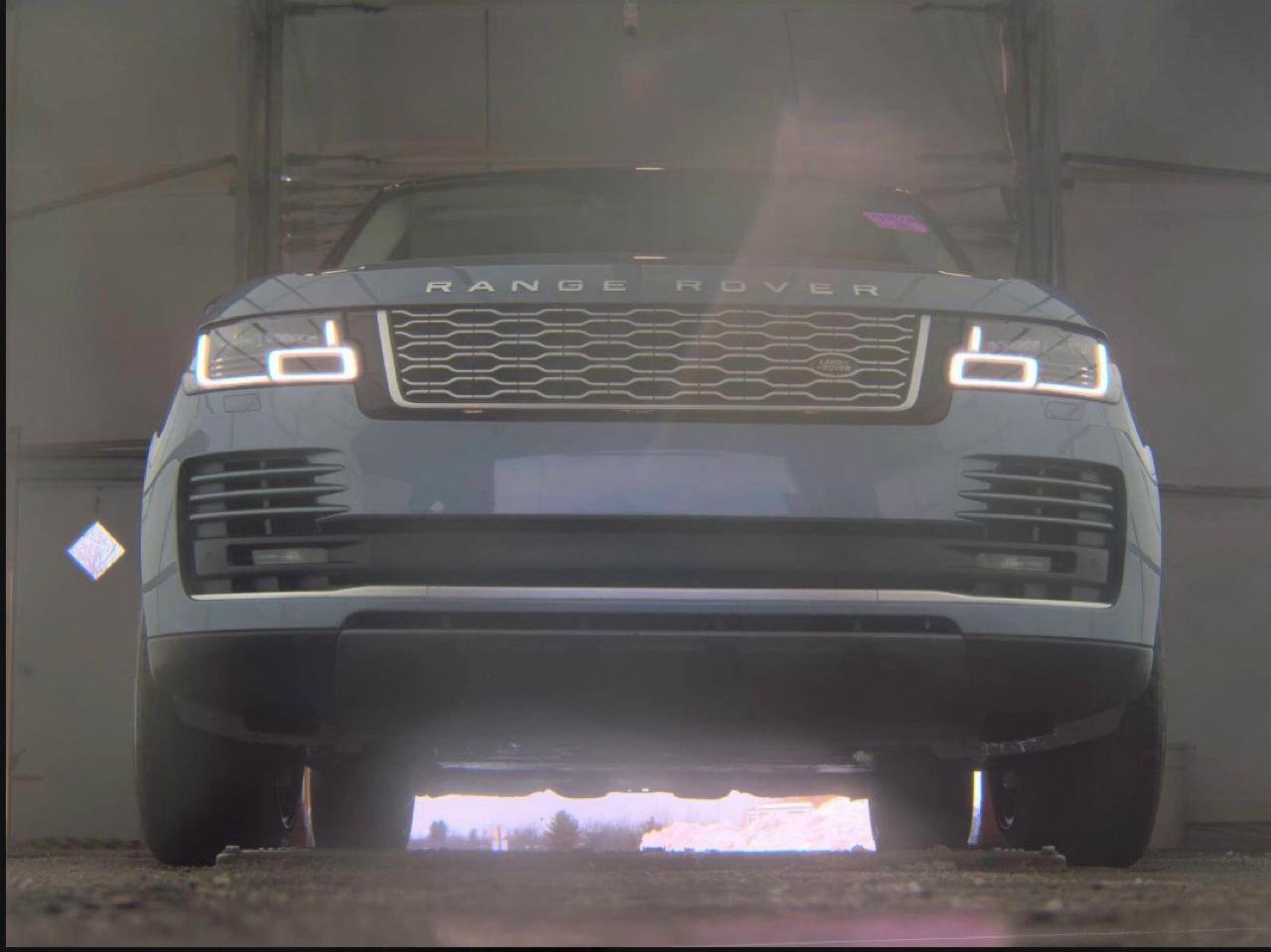 Used 2020 Land Rover Range Rover HSE image 7