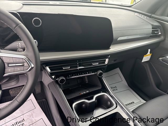 New 2026 Chevrolet Traverse LT w/ Midnight/Sport Edition AWD/4WD image 18