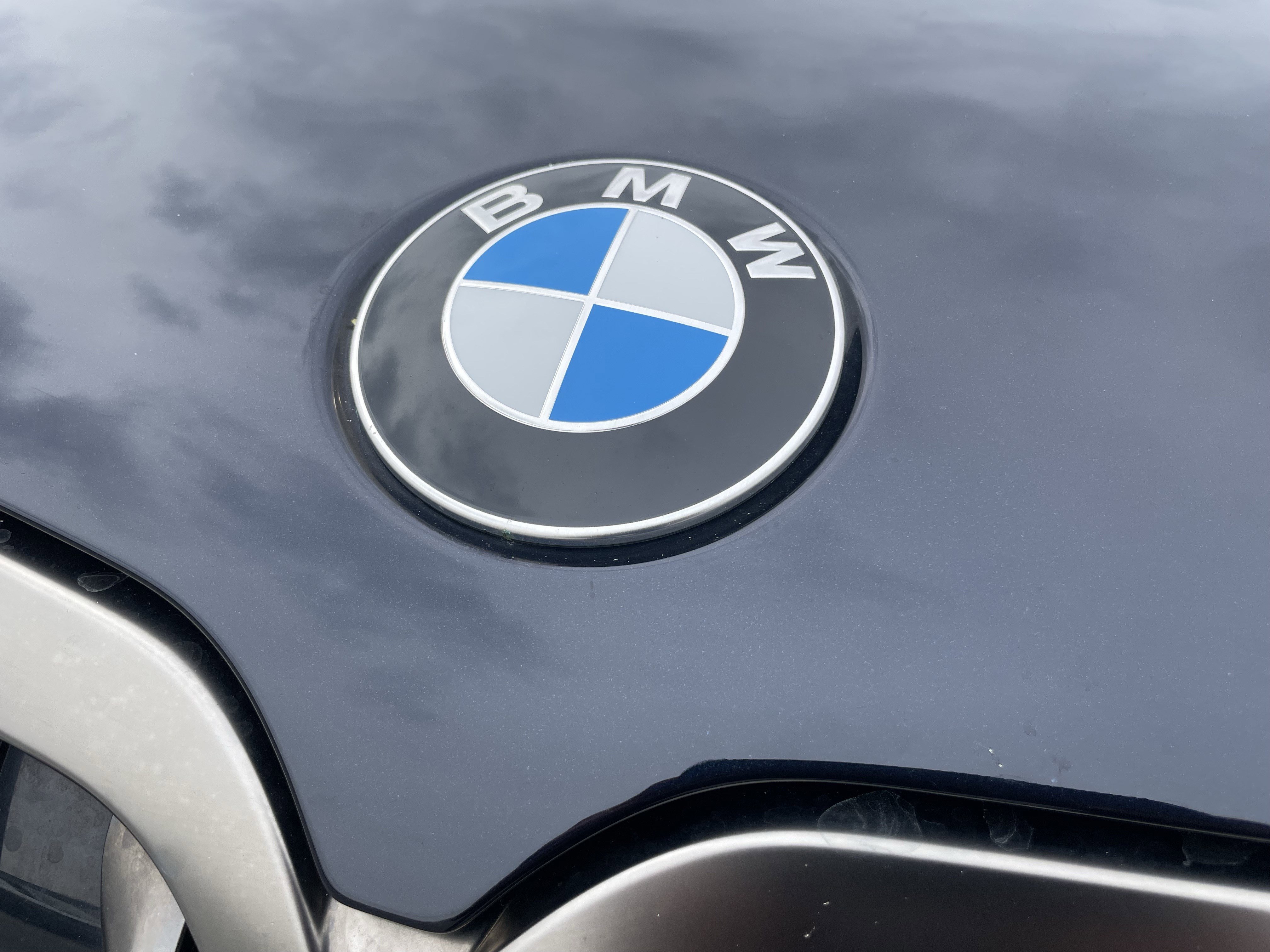 Used 2022 BMW X7 M50i w/ Luxury Seating Package image 34