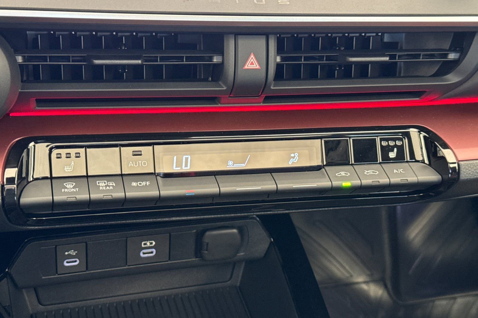 New 2026 Toyota Prius Plug-In Hybrid image 19