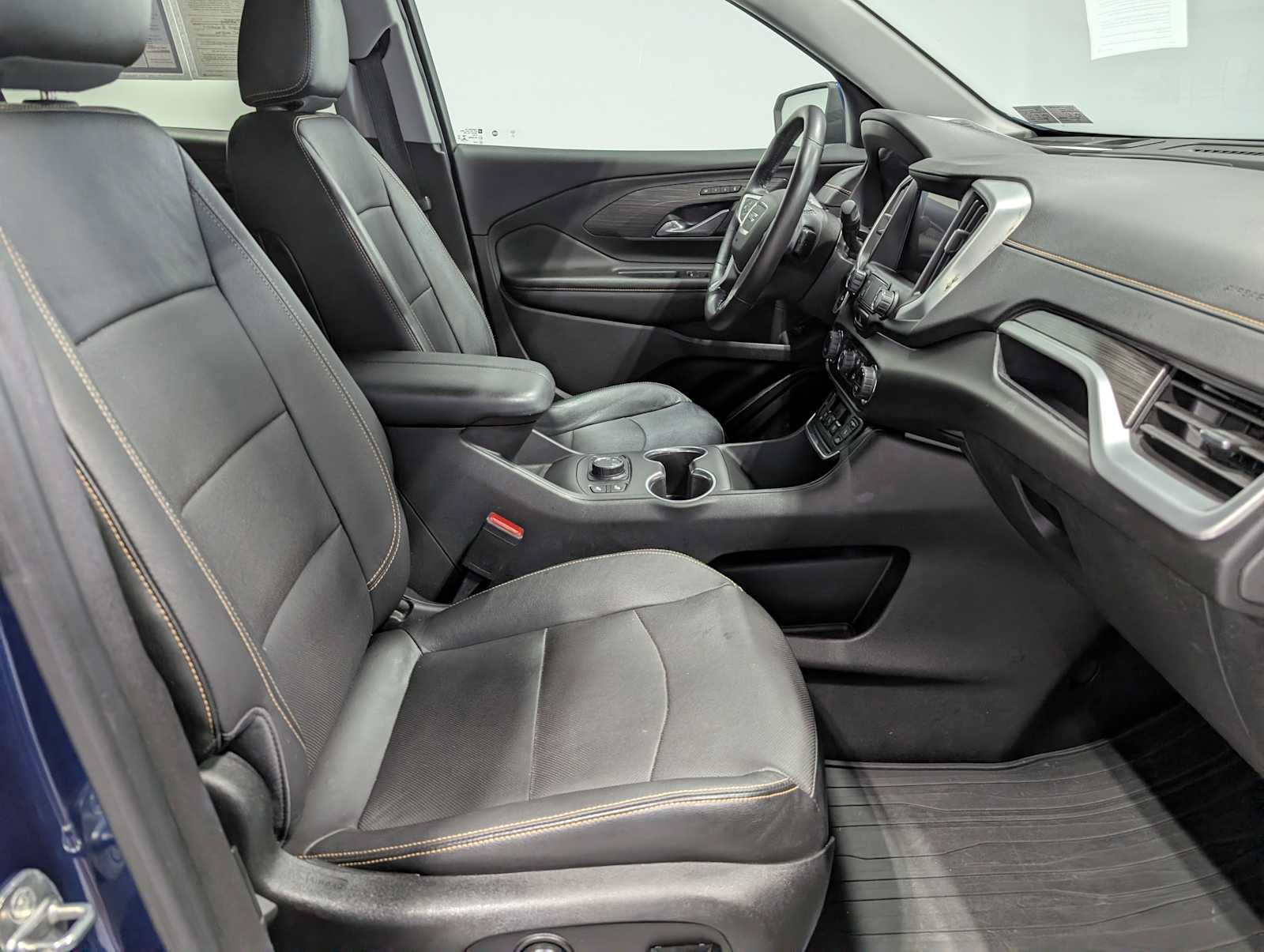 Used 2020 GMC Terrain SLT w/ Preferred Package AWD/4WD image 41