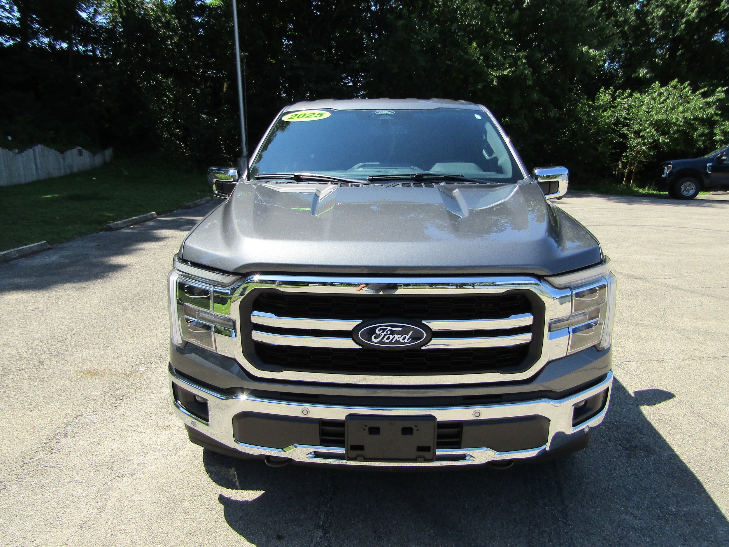 Used 2025 Ford F150 Lariat w/ Equipment Group 501A Mid AWD/4WD image 8