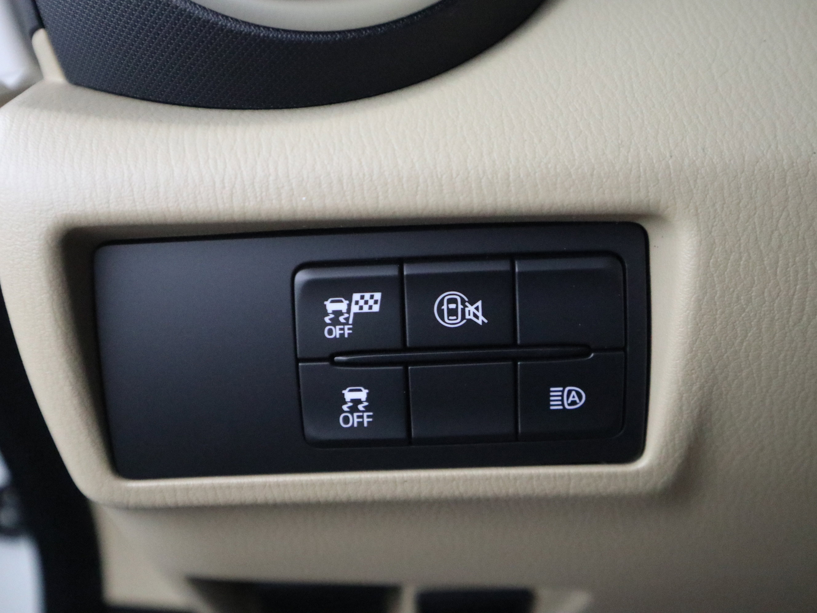 New 2026 MAZDA MX-5 Miata Grand Touring w/ Weather Package RWD image 23