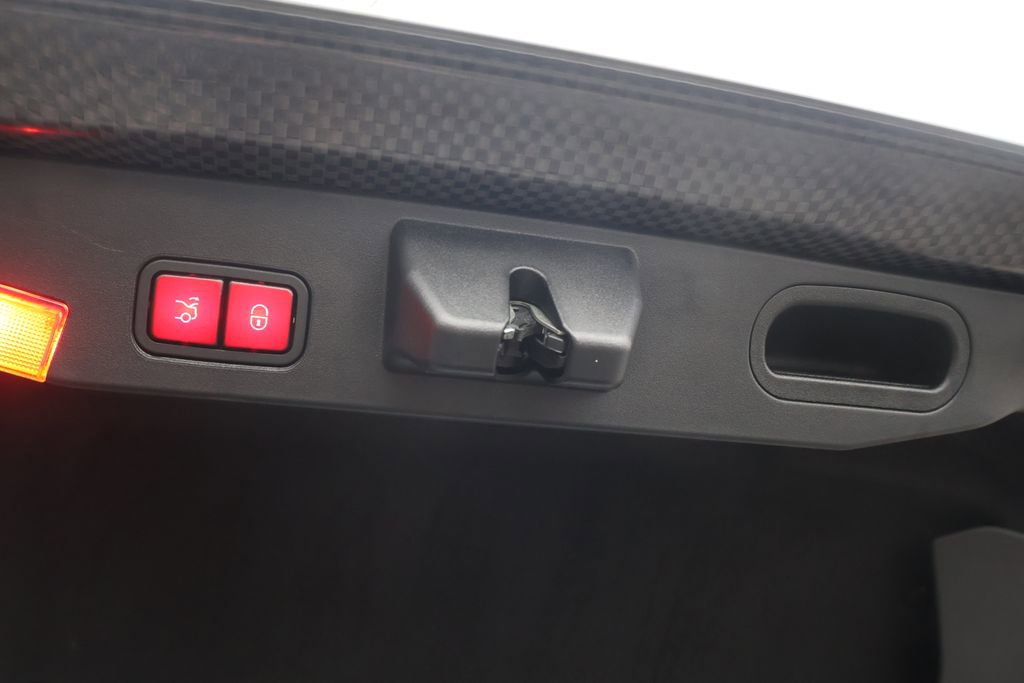 Used 2013 Mercedes-Benz SL 63 AMG image 43