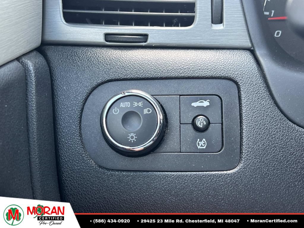 Used 2008 Chevrolet Impala LT w/ Luxury Edition Package FWD image 24
