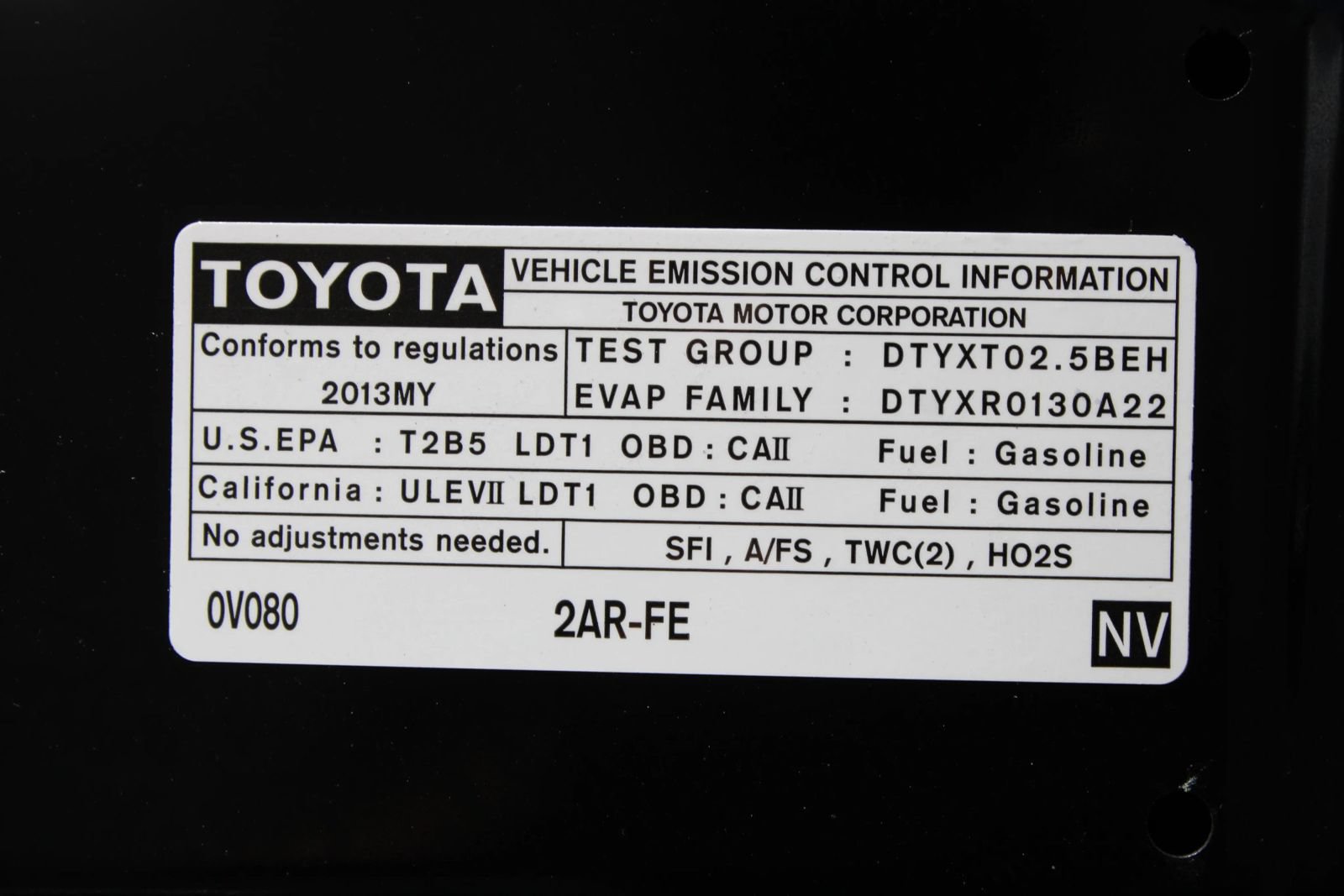 Used 2013 Toyota RAV4 LE FWD image 36