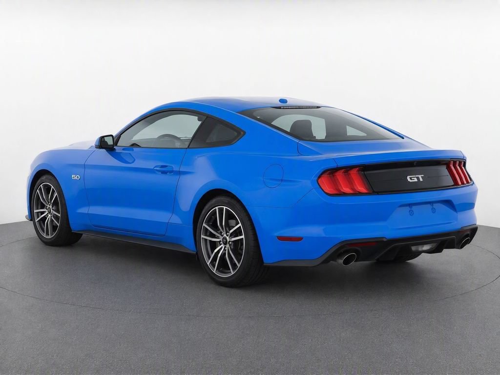 Used 2017 Ford Mustang GT Premium RWD image 4