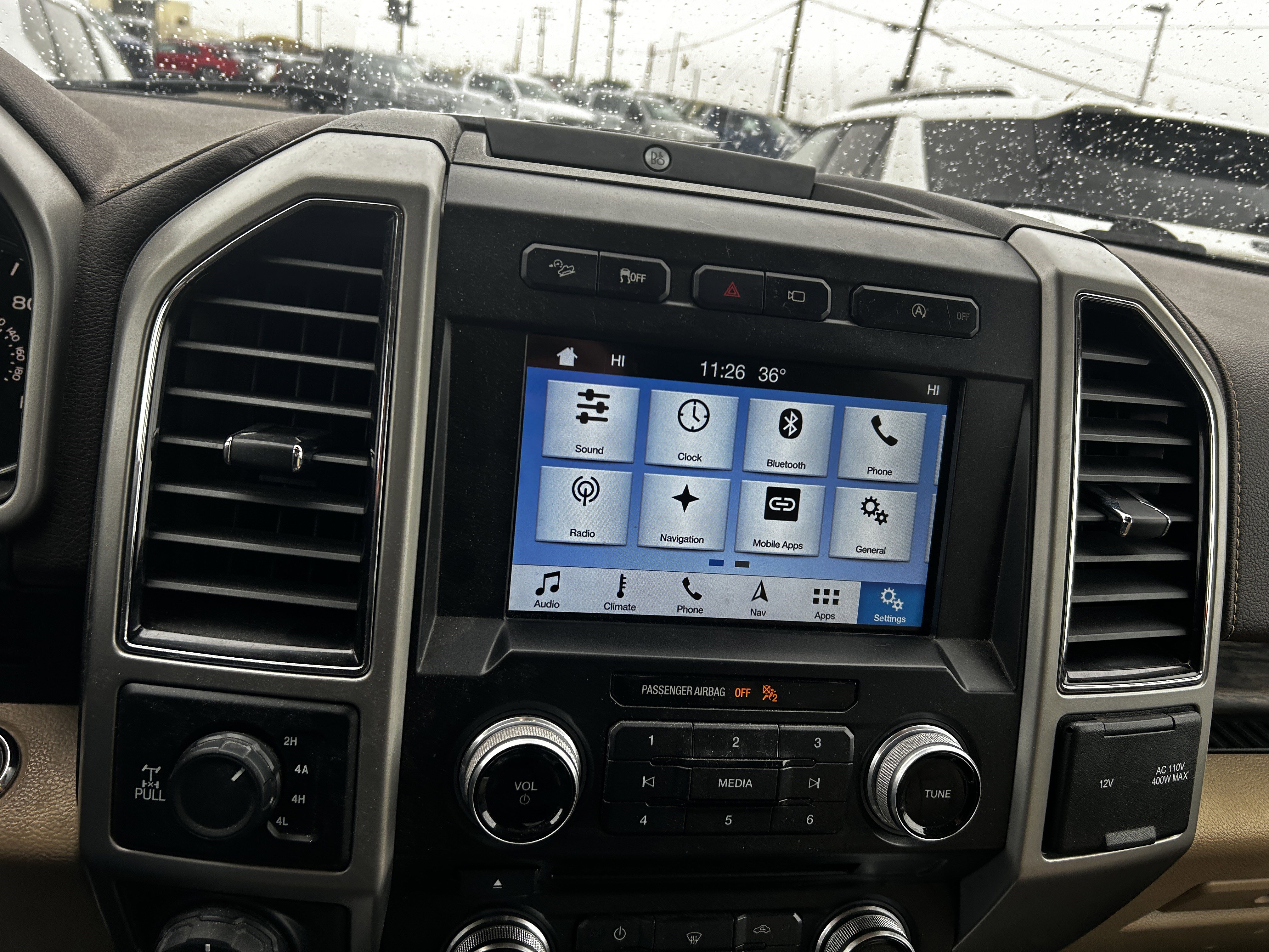 Used 2018 Ford F150 Lariat w/ Equipment Group 502A Luxury AWD/4WD image 15
