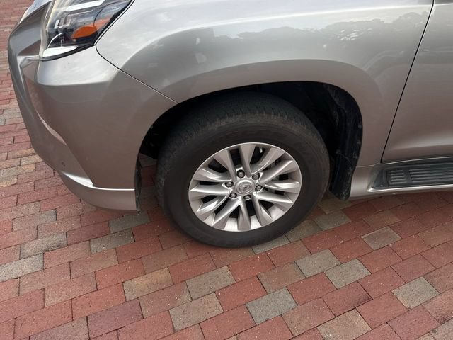 Used 2023 Lexus GX 460 Premium AWD/4WD image 10