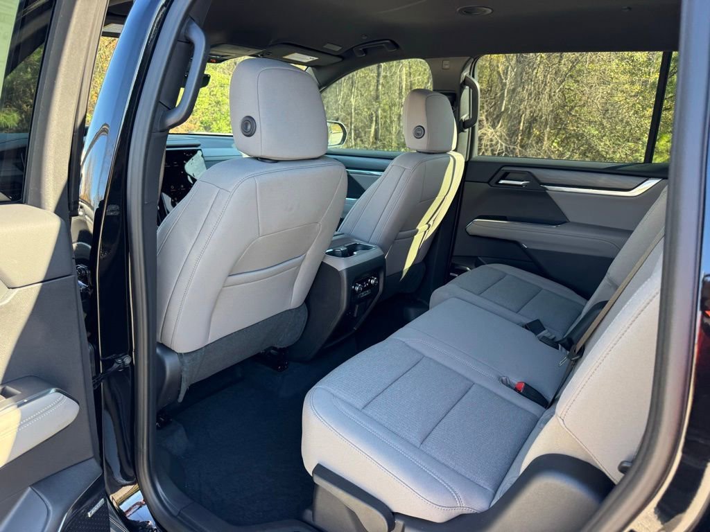 New 2026 GMC Acadia Elevation image 22